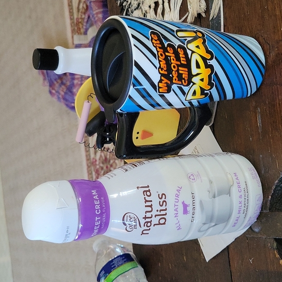 papa graphic coffee mug with lid - Picture 2 of 8